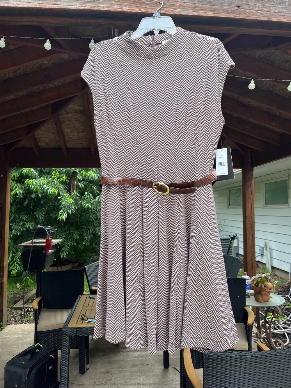 Taylor Classic Chevron Pleated Brown & Cream Dress with Belt, size 16